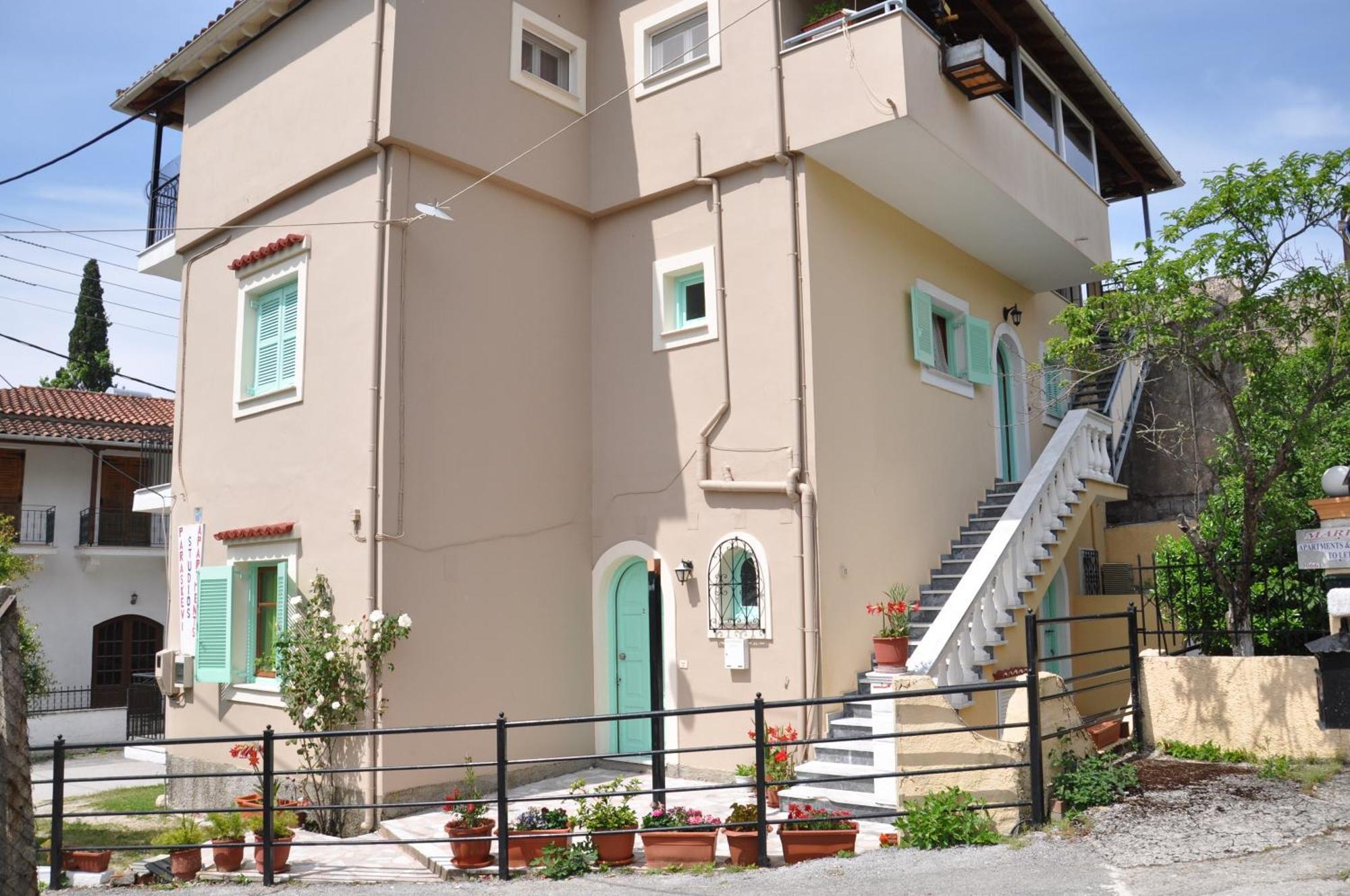 Paraskevi Apartments Ipsos Esterno foto